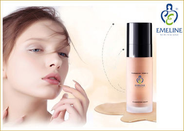 Peau organique de cosmétiques professionnels imperméables de maquillage blanchissant la base liquide