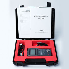 Le Portable 0,1/0.01mm Metal la mesure d'épaisseur ultrasonique tenue dans la main chaîne de mesure de 0,75 - de 300mm