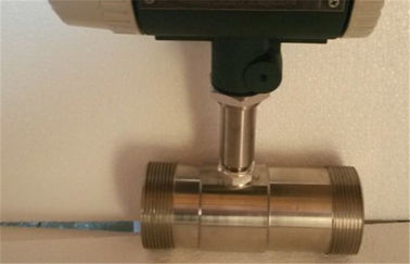 Compteur de débit liquide de turbine de gamme large de grande précision de viscosité avec à deux fils